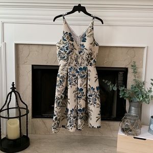 Size 4 XScape formal dress